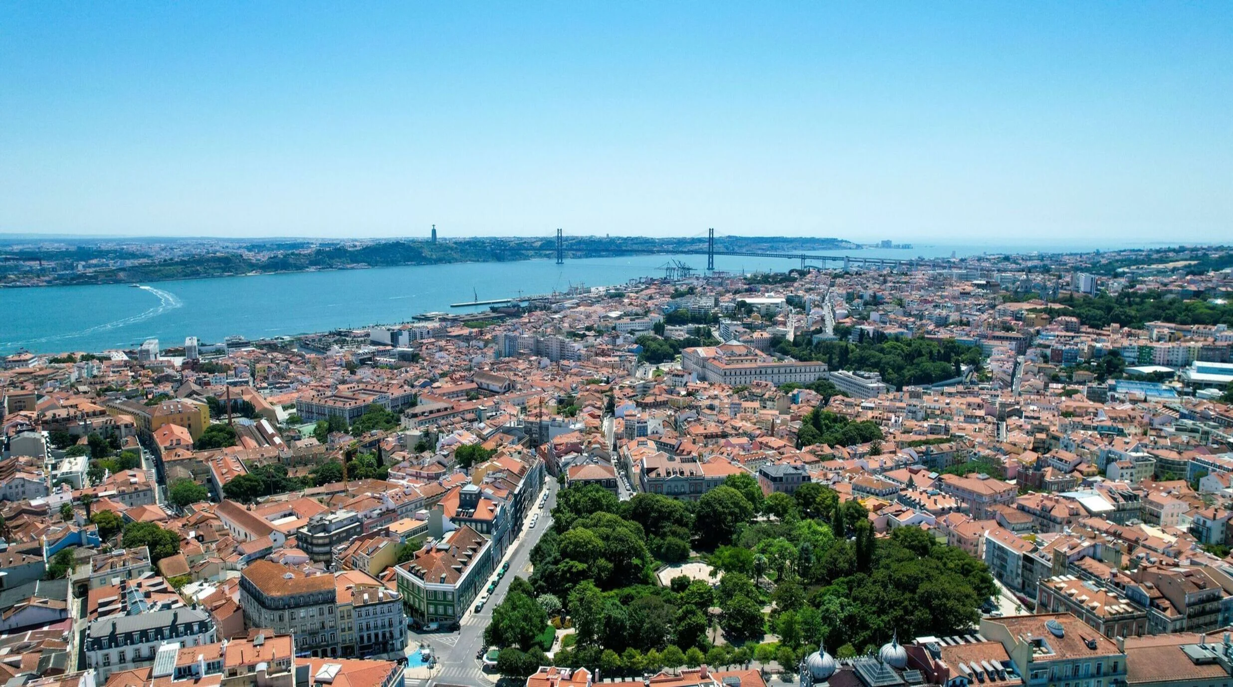 NHR and NHR 2.0 in Portugal: tax optimisation strategies for professionals and remote workers